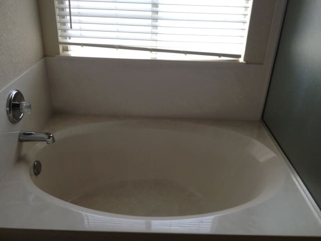 Building Photo - 4803 Donegal Bay Ct