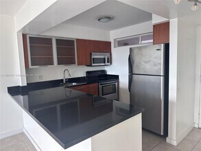 Building Photo - 650 NE 64th St