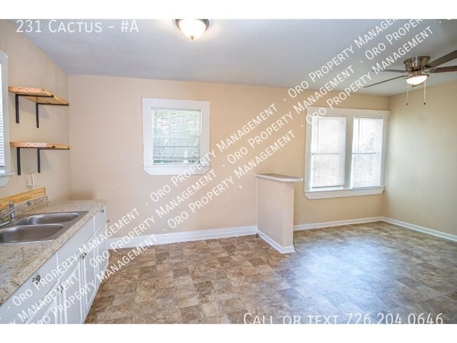 Building Photo - 231 Cactus-#A