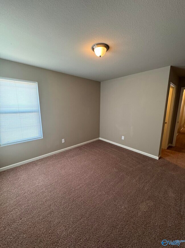 Building Photo - 114 Pitts Griffin Drive