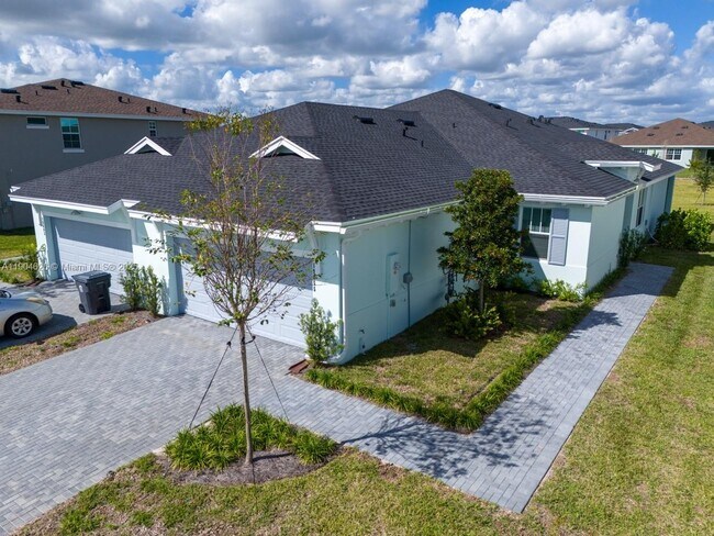 Building Photo - 19655 Barn Swallow Way