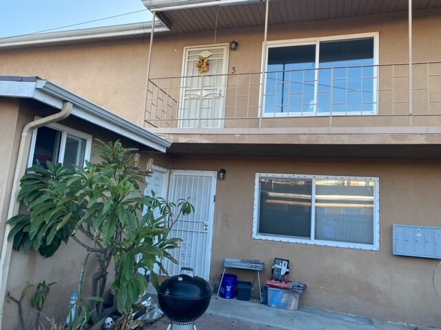 Building Photo - 1534 W 207th St