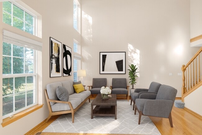 Building Photo - 10549 Wakefield Ln