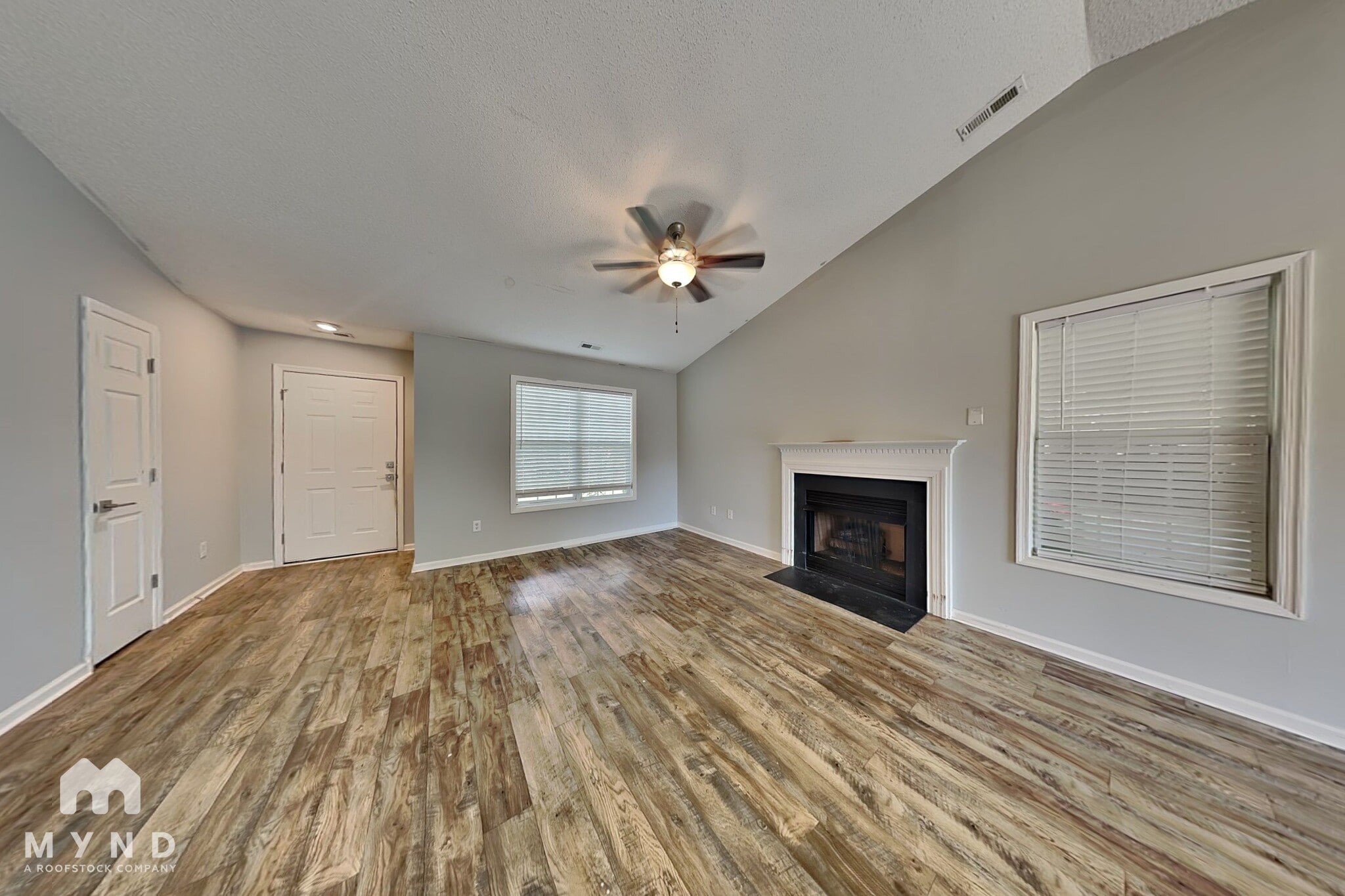 Building Photo - 200 Cedar Ridge Cir