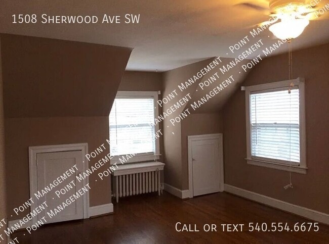 Building Photo - 1508 Sherwood Ave SW