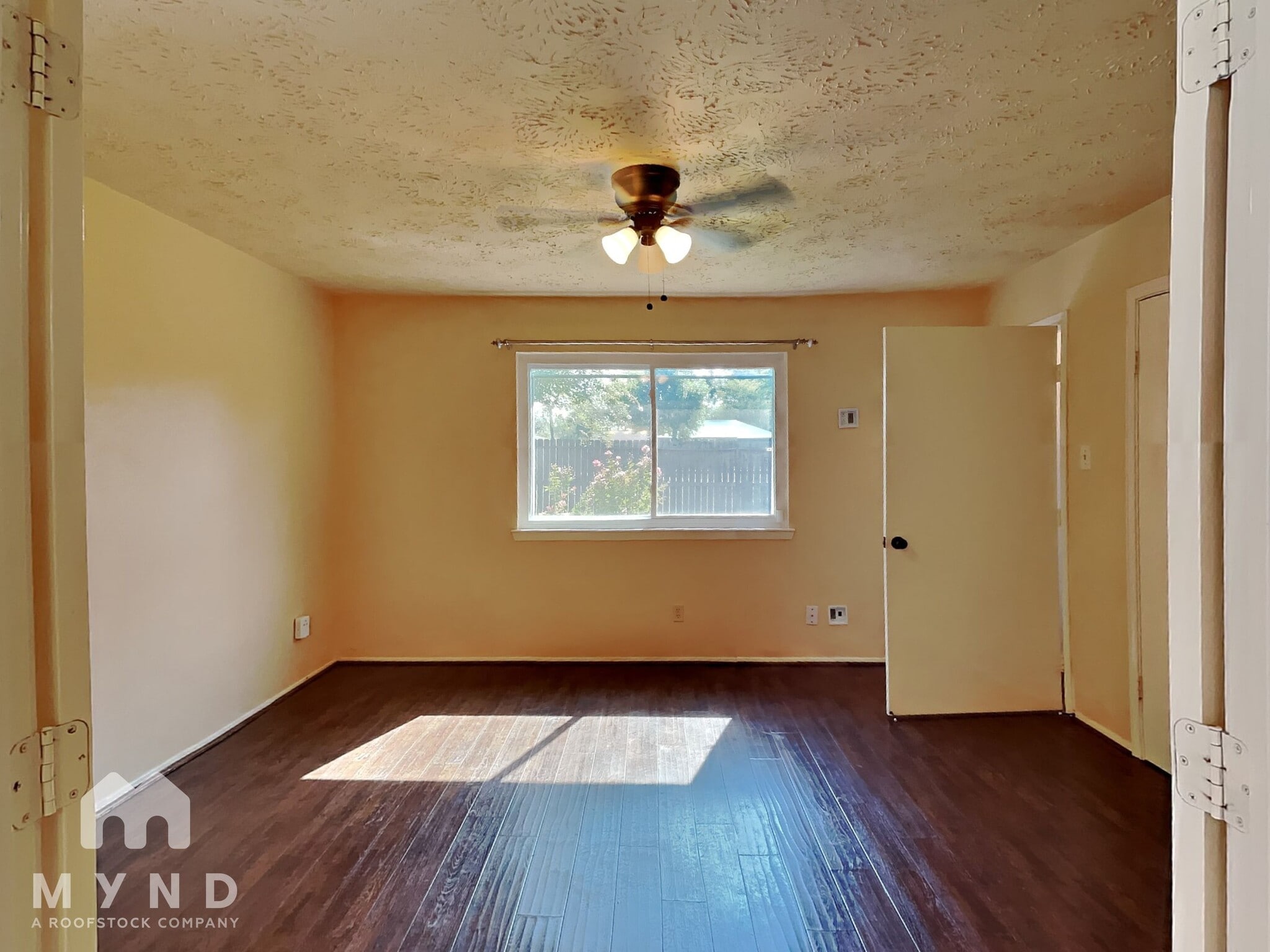 Building Photo - 414 Enfield Dr