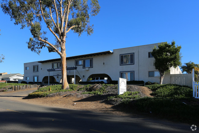 Eucalyptus Apartments - 1201 N Vulcan Ave