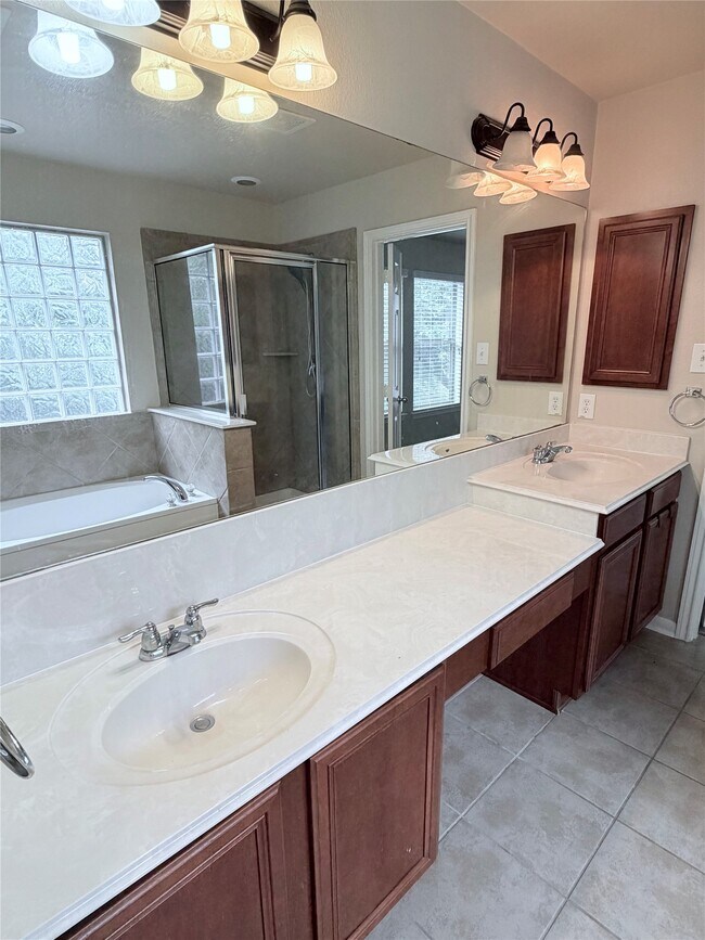 Building Photo - 7315 Eagle Hills