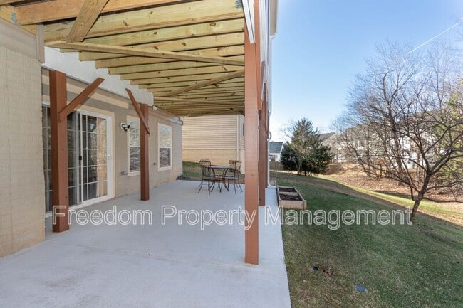 Building Photo - 10774 Monocacy Way