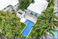 Building Photo - 414 NE 7th Ave