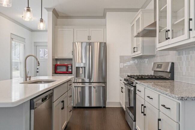 Building Photo - 3509 Halcyon Wy