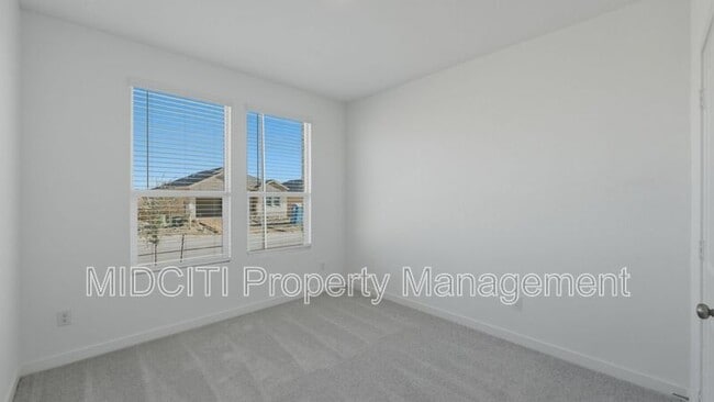 Building Photo - 1926 Wood Warbler