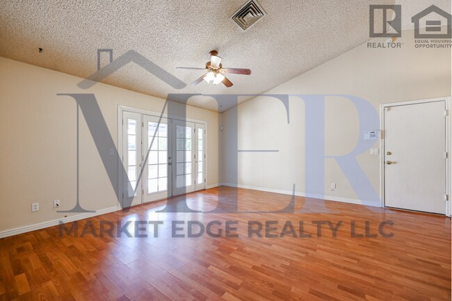 Building Photo - 3Bed/2 Bath House at 59th Ave/Union Hills!...