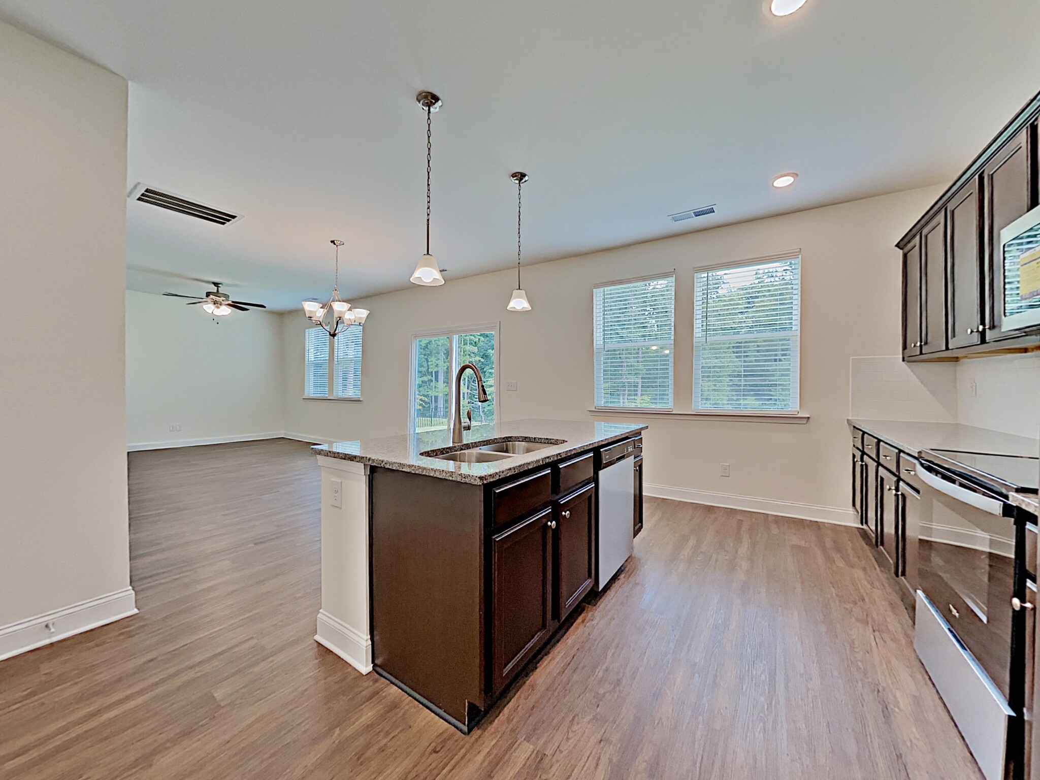 Building Photo - 4005 Birchfield Pl