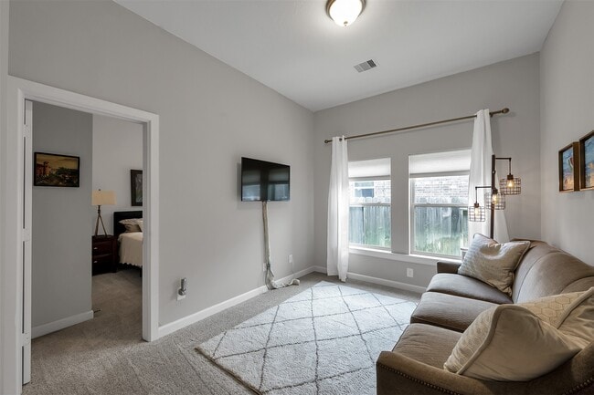 Building Photo - 31507 Reston Cliff Ct