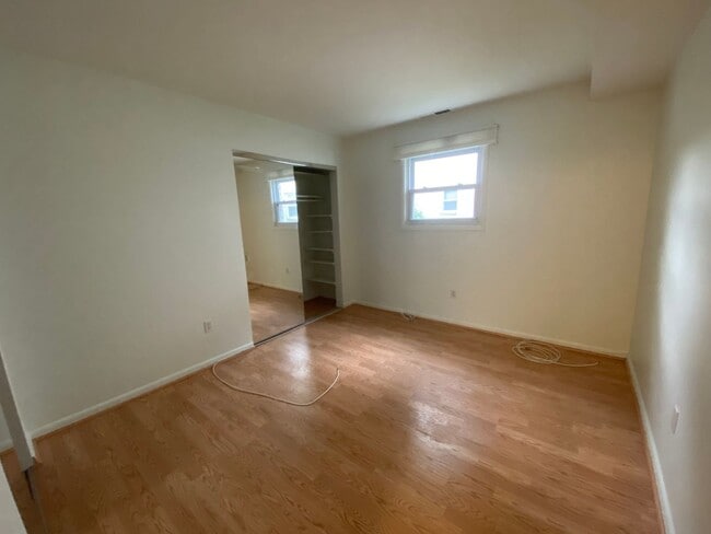 Building Photo - Pristine 2Bed Condo Unit in Warren Lodge!