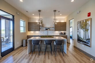 Interior Photo - 19Nineteen Promenade