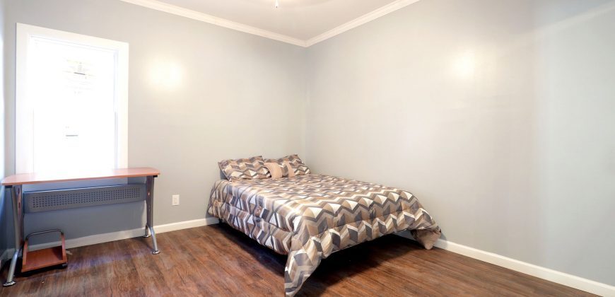 bedroom - 304 Maple St