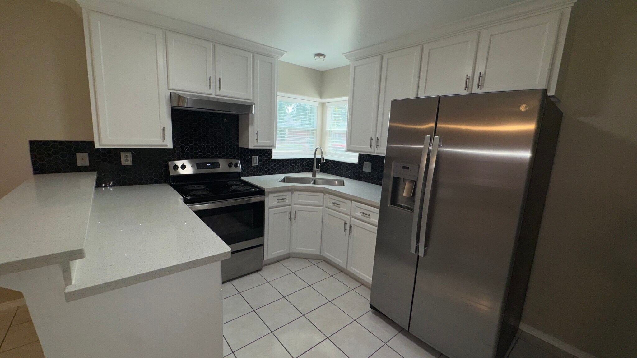 Building Photo - 3717 Joby St