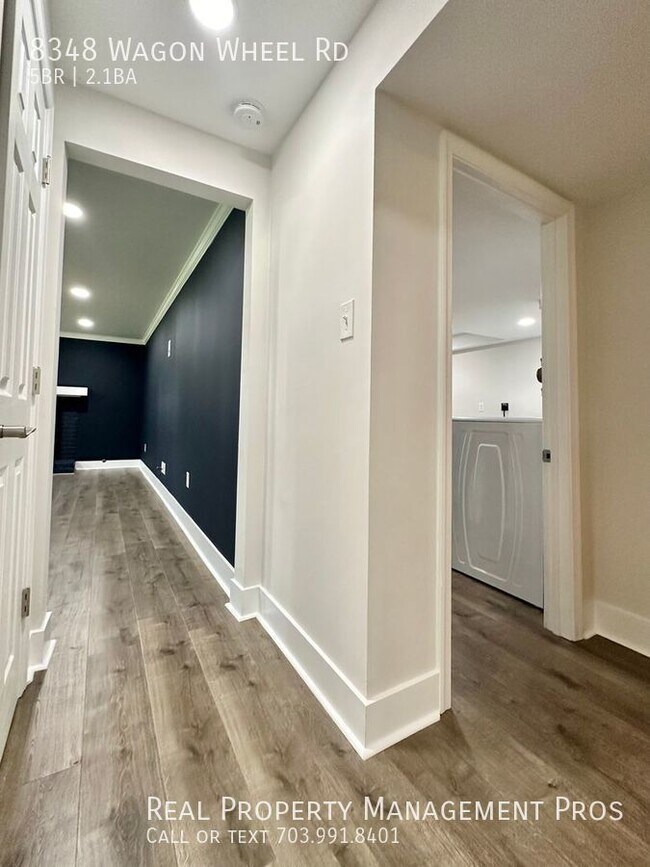 Building Photo - 8348 Wagon Wheel Rd