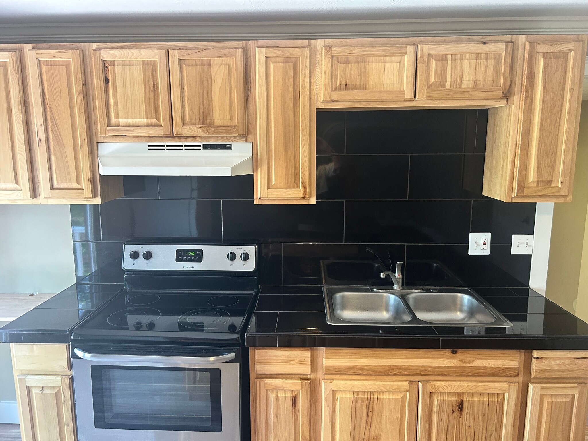 Building Photo - 11586 S Autumn Hill Dr