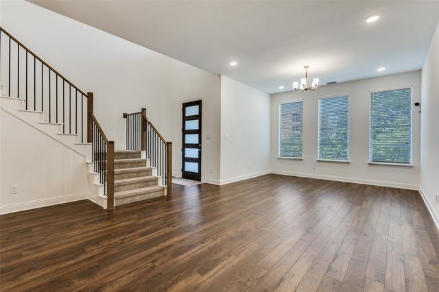 Building Photo - 2530 Campden Mews