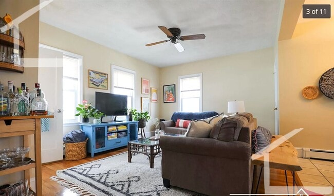 Building Photo - No Brokers Fee, Pets Friendly, In-Unit Washer and Dryer, Easy Street Parking