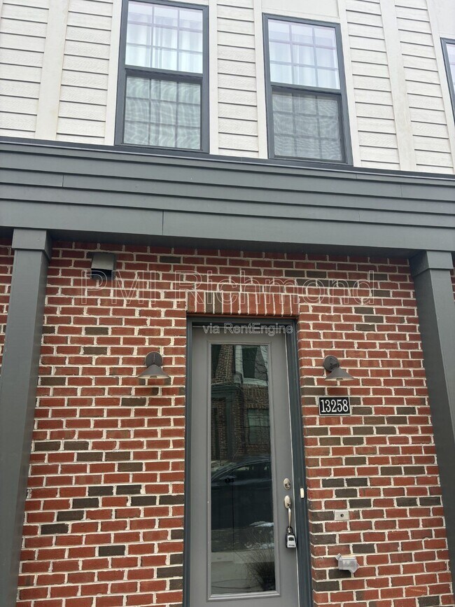 Primary Photo - 13258 Coalfield Station Ln