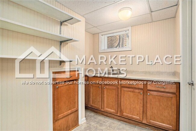 Building Photo - 23 Woolsey Rd