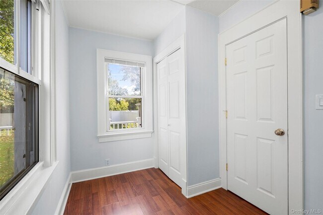 Building Photo - 521 Jefferson Ave