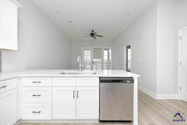 Building Photo - 1009 Northside Dr