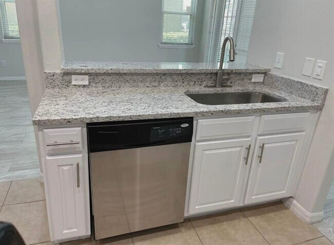 Building Photo - 2298 Chatham Pl Dr