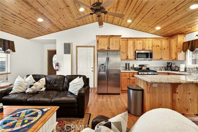 Building Photo - 2089 Shady Ln