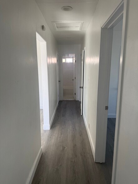 Building Photo - 1214 S Temple Ave