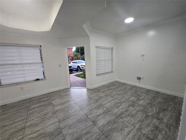 Building Photo - 6001-6114 NW 114th Ct