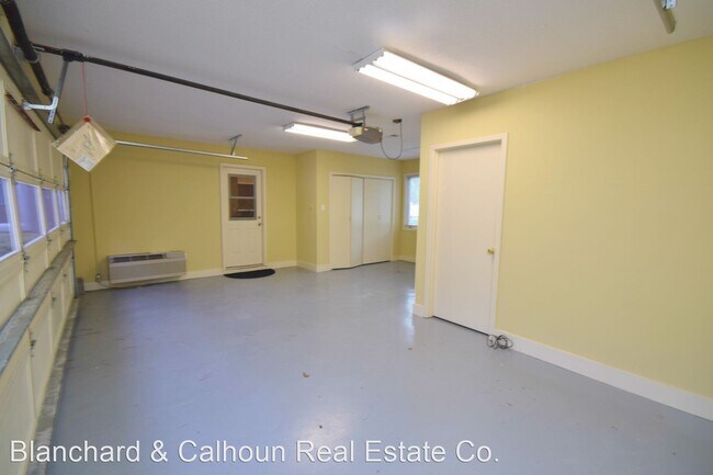 Building Photo - 2 br, 2 bath House - 3209 Summerchase Circle