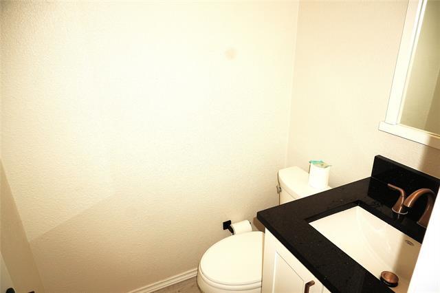 Building Photo - 2721 Timberleaf Dr