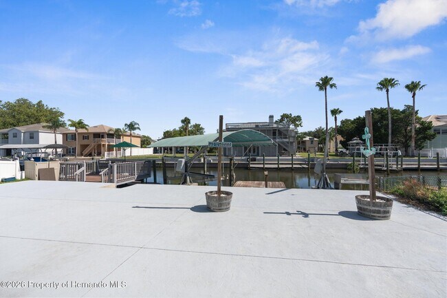 Building Photo - 7637 Hatteras Dr