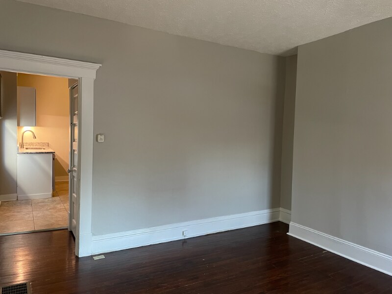 Building Photo - 2402 Findley Ave