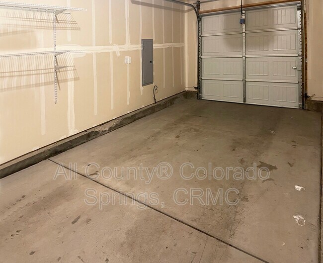 Building Photo - 862 Technology Ct