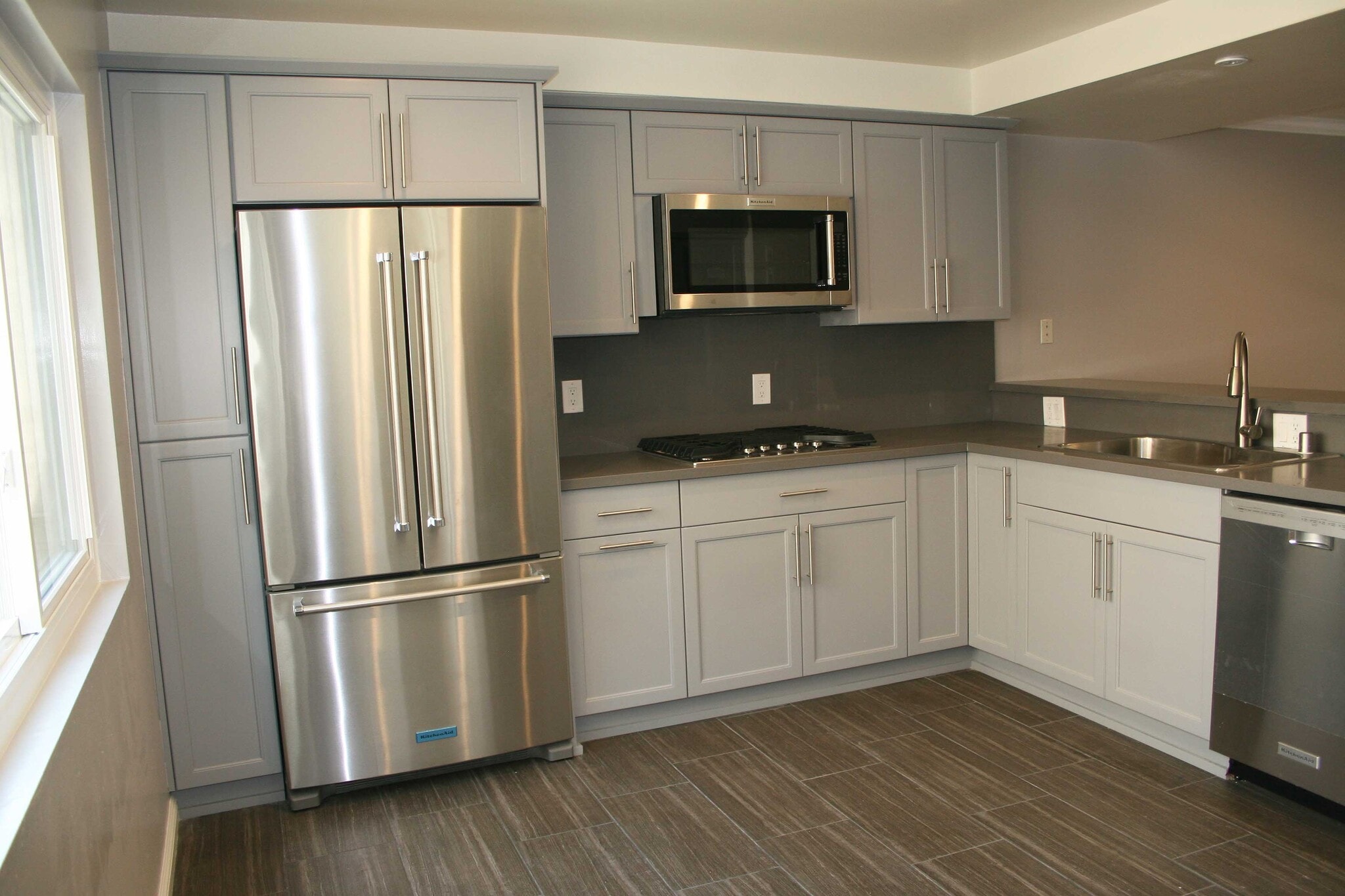 Building Photo - 13065 Mindanao Way