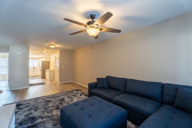 Building Photo - 774 Terrace Ct