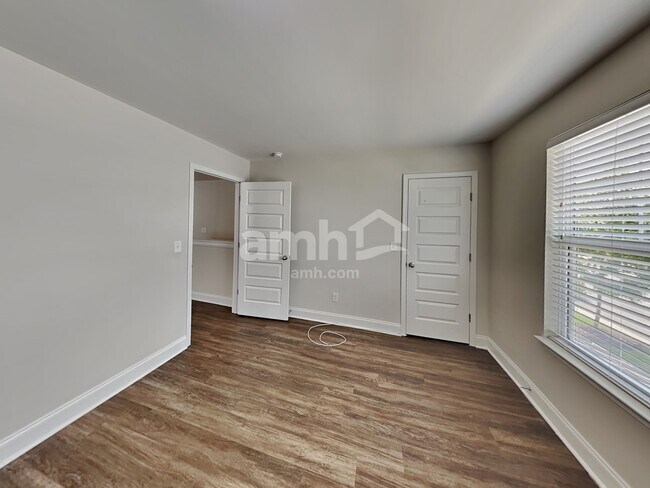 Building Photo - 5080 Mountain Springs Rd