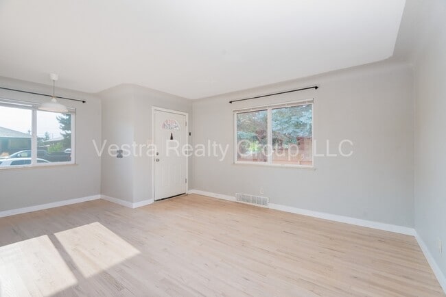 Building Photo - 3680 Grape St