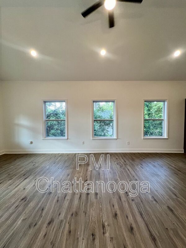 Building Photo - 1500 Arlington Ave