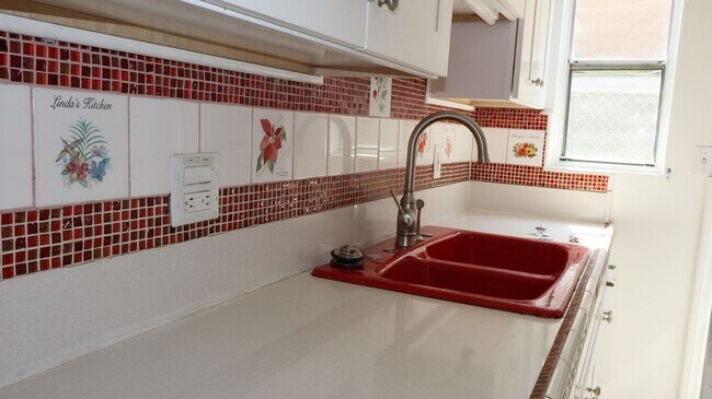 Building Photo - Single level duplex 2 br 1 ba in Chula Vista CA