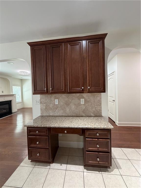 Building Photo - 4805 Carriage Bridge Ln