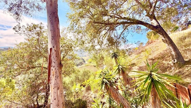 Building Photo - Lovely Country Setting Guest Home Unit on Shared Property in the Beautiful Gird Valley area of Fa...