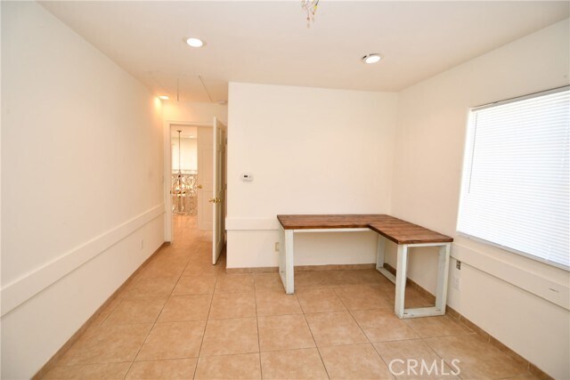 Building Photo - 14103 Fonthill Ave