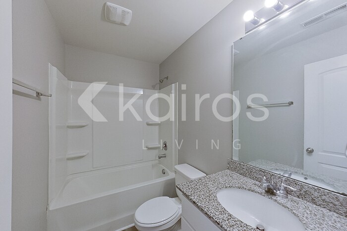 Building Photo - 1233 Zoysia Dr
